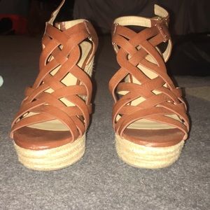 Brown wedges